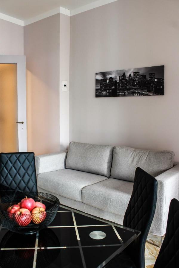 Appartamento Meucci, luxury apartment Cuneo Exterior foto